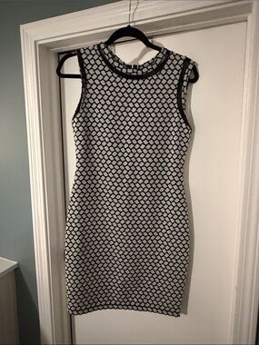 Reiss Black and White Sleeveless Patterned Dress